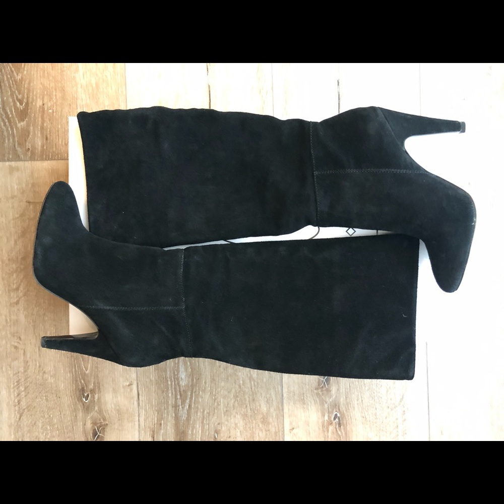 Steve Madden Sienah Black suede boot size 7 1/2